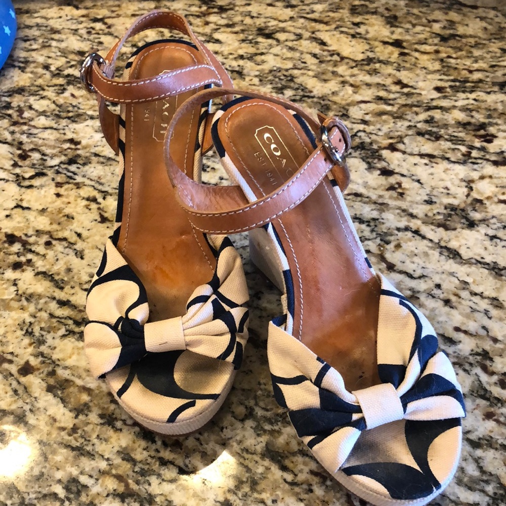 COACH Isabele Wedge A8199, Natural/Navy, Size: 6